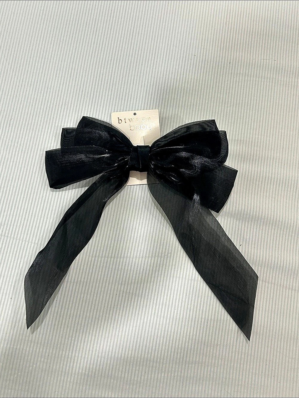 Black Bow Hair Accessory NWT